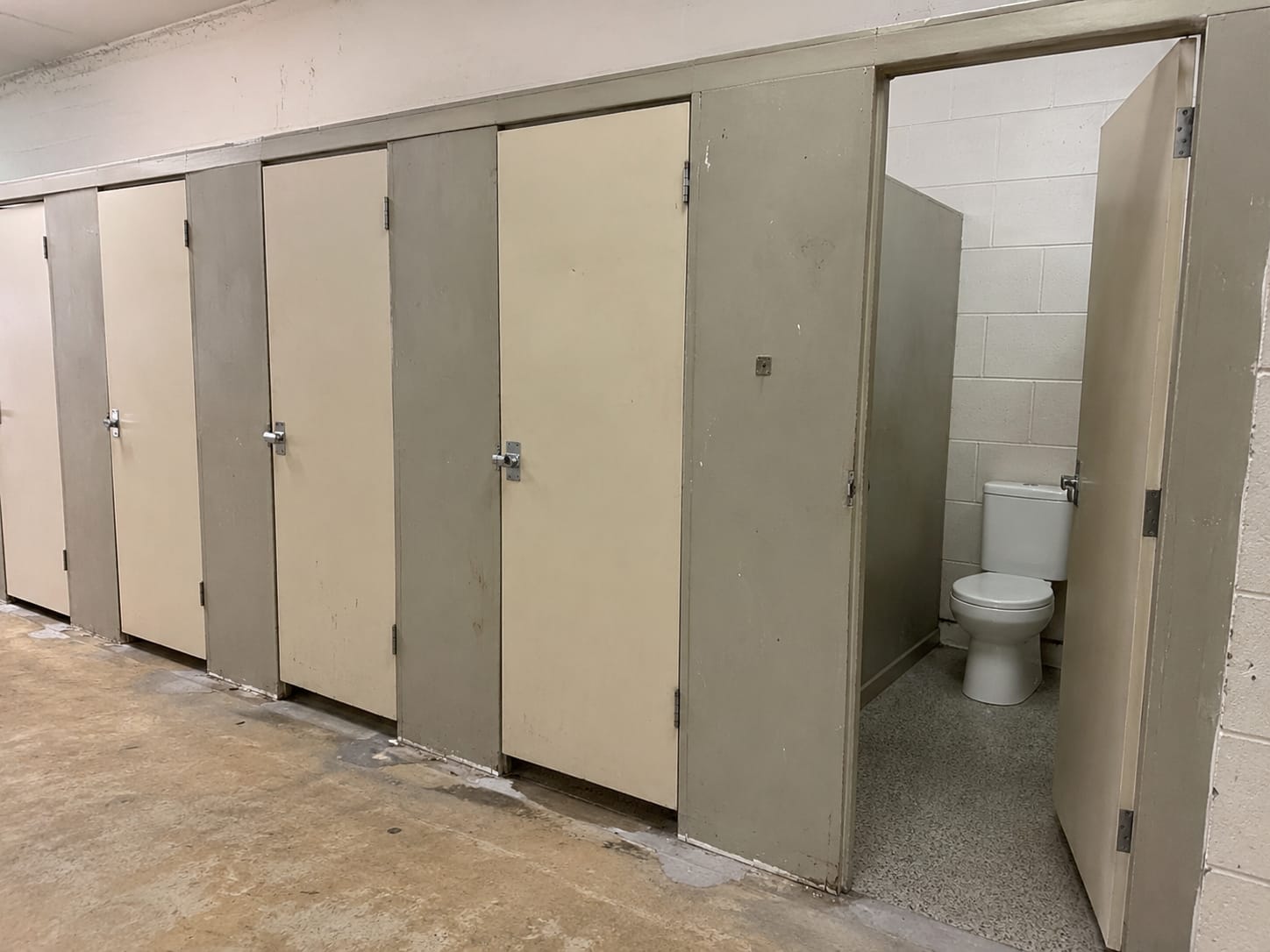 Clean toilets